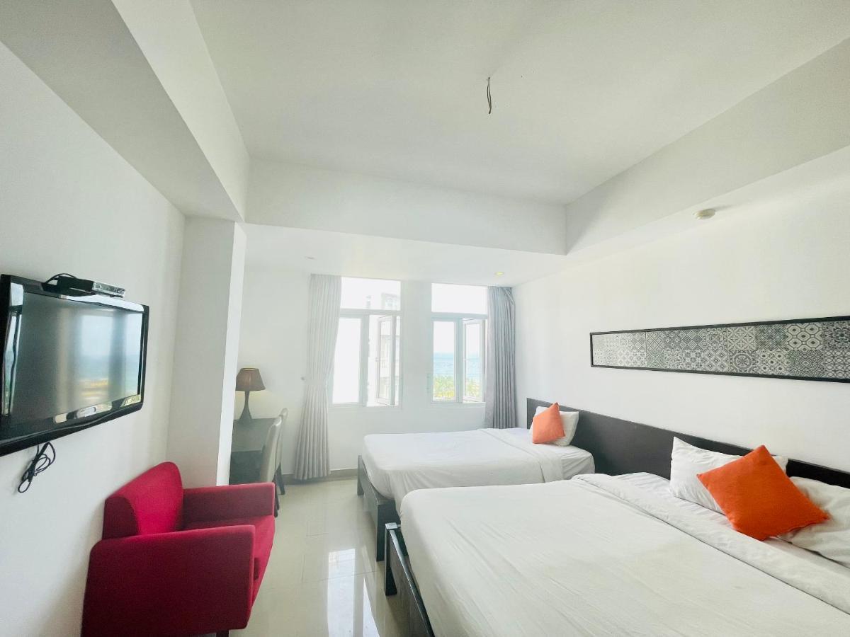 Queen Palace Hotel Da Nang Buitenkant foto